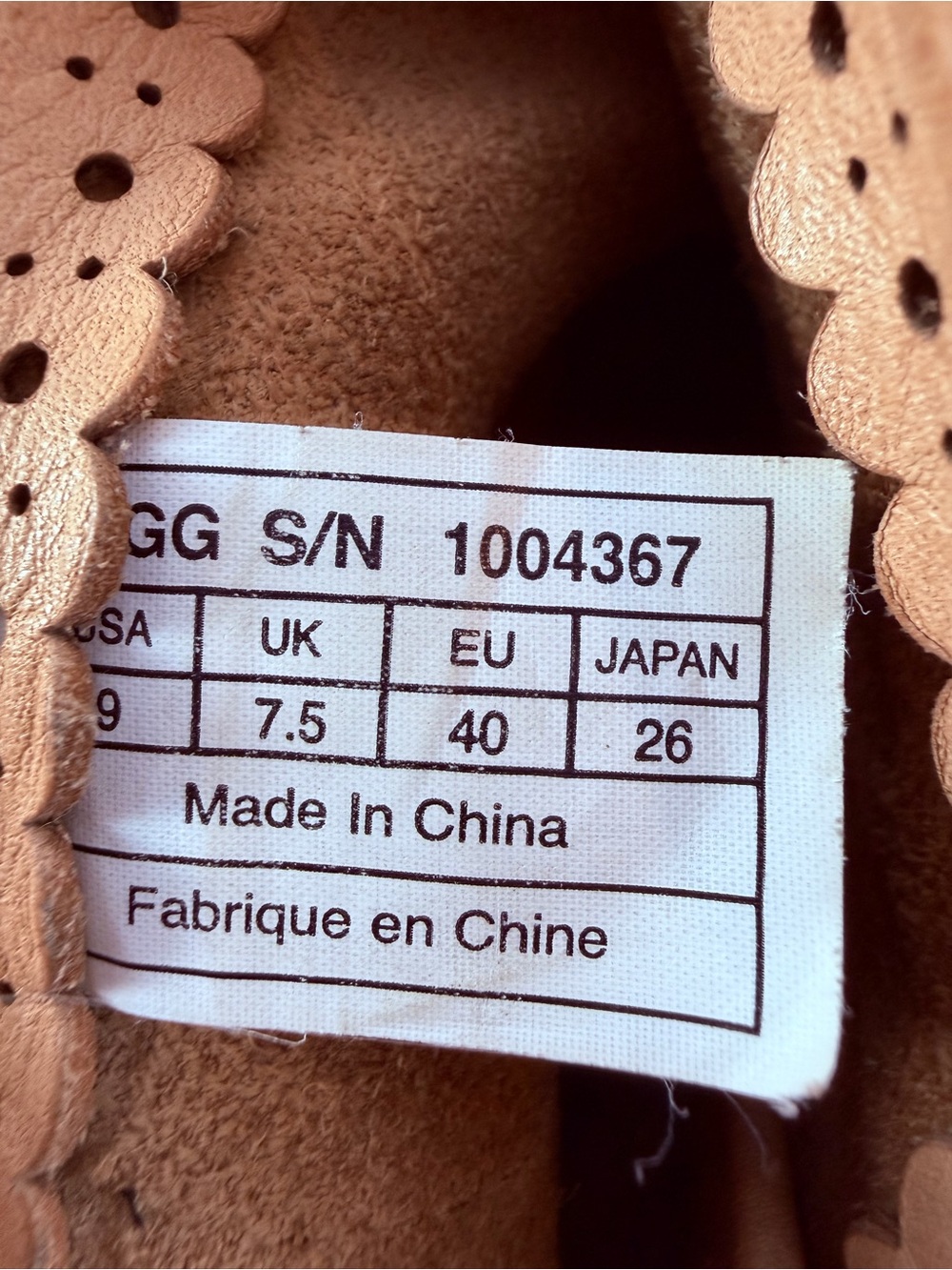 Ugg Darling Suede Pull‎ On Ankle Boot in Brown Size 9 - Picture 2 of 10